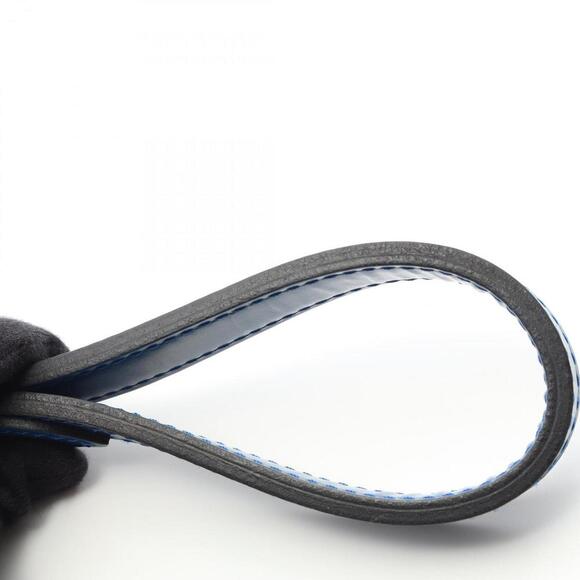 LOUIS VUITTON Blue Leather Shoulder Bag - Picture 6 of 9